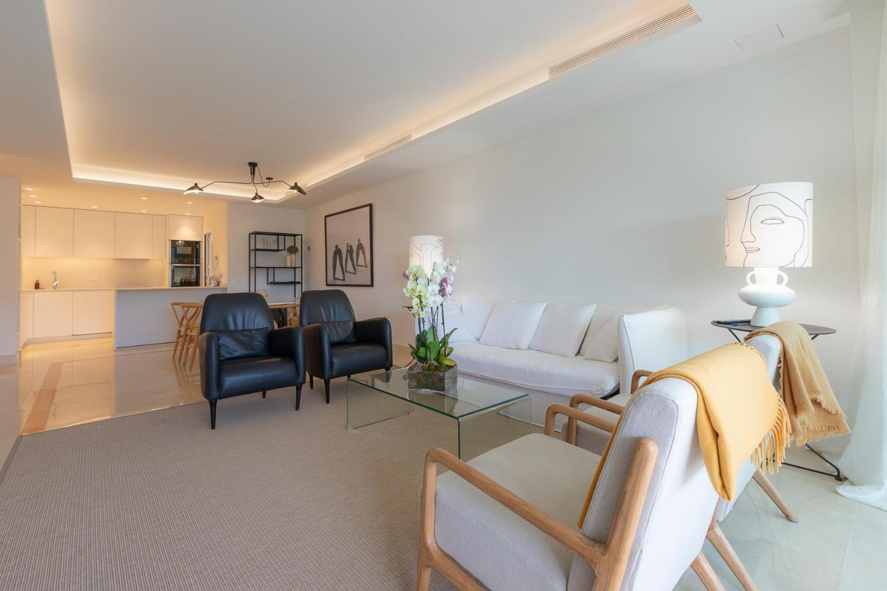 Lujoso Apartamento Con Piscina En Paseo Maritimo Marbella Dış mekan fotoğraf