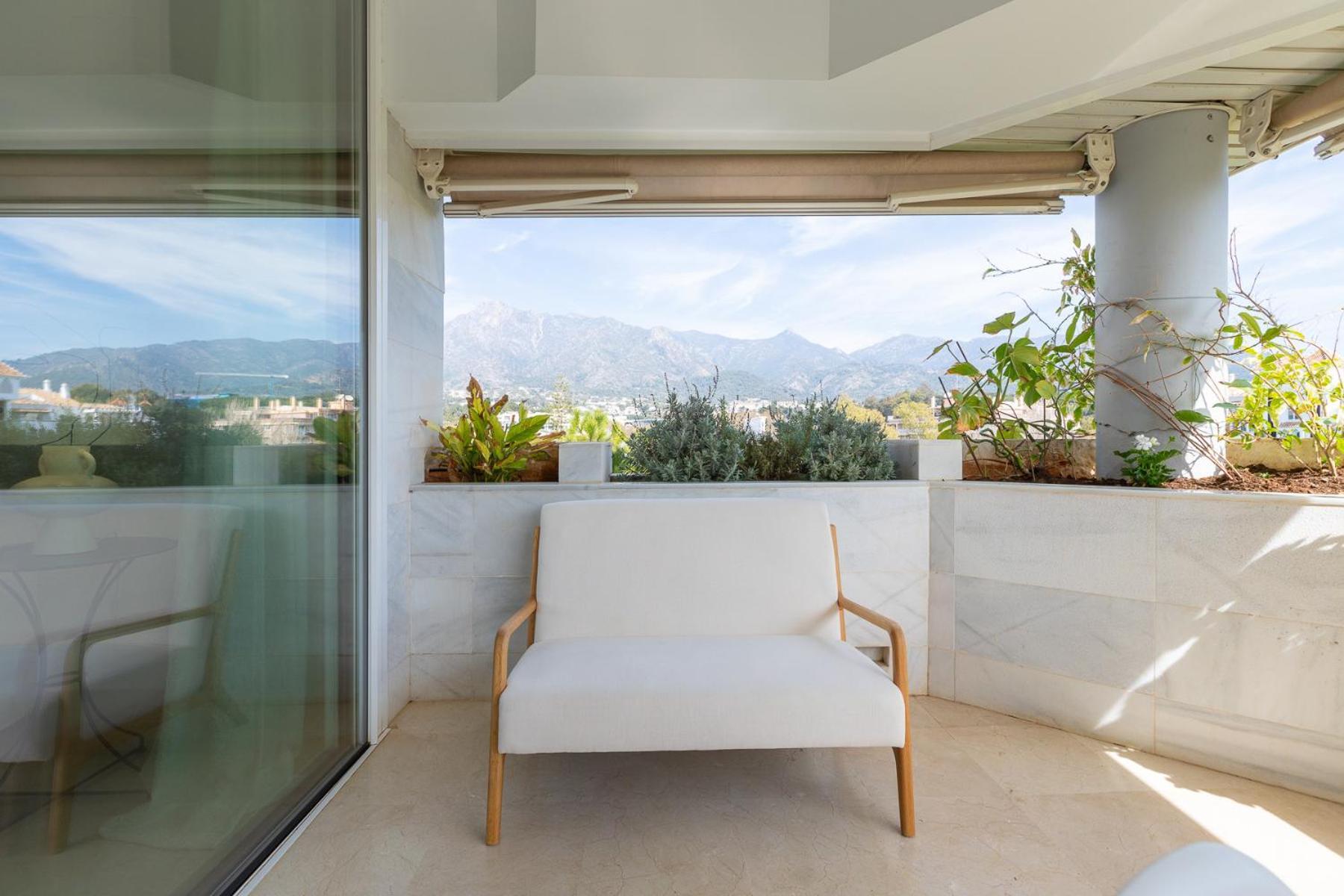 Lujoso Apartamento Con Piscina En Paseo Maritimo Marbella Dış mekan fotoğraf